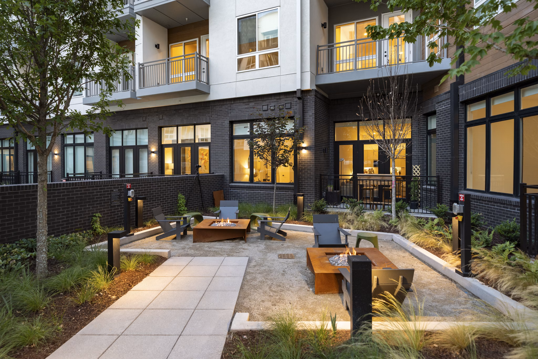 Patio at Chamberlain House Apartments