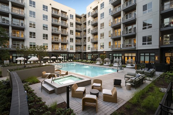 Pool at Chamberlain House Apartments