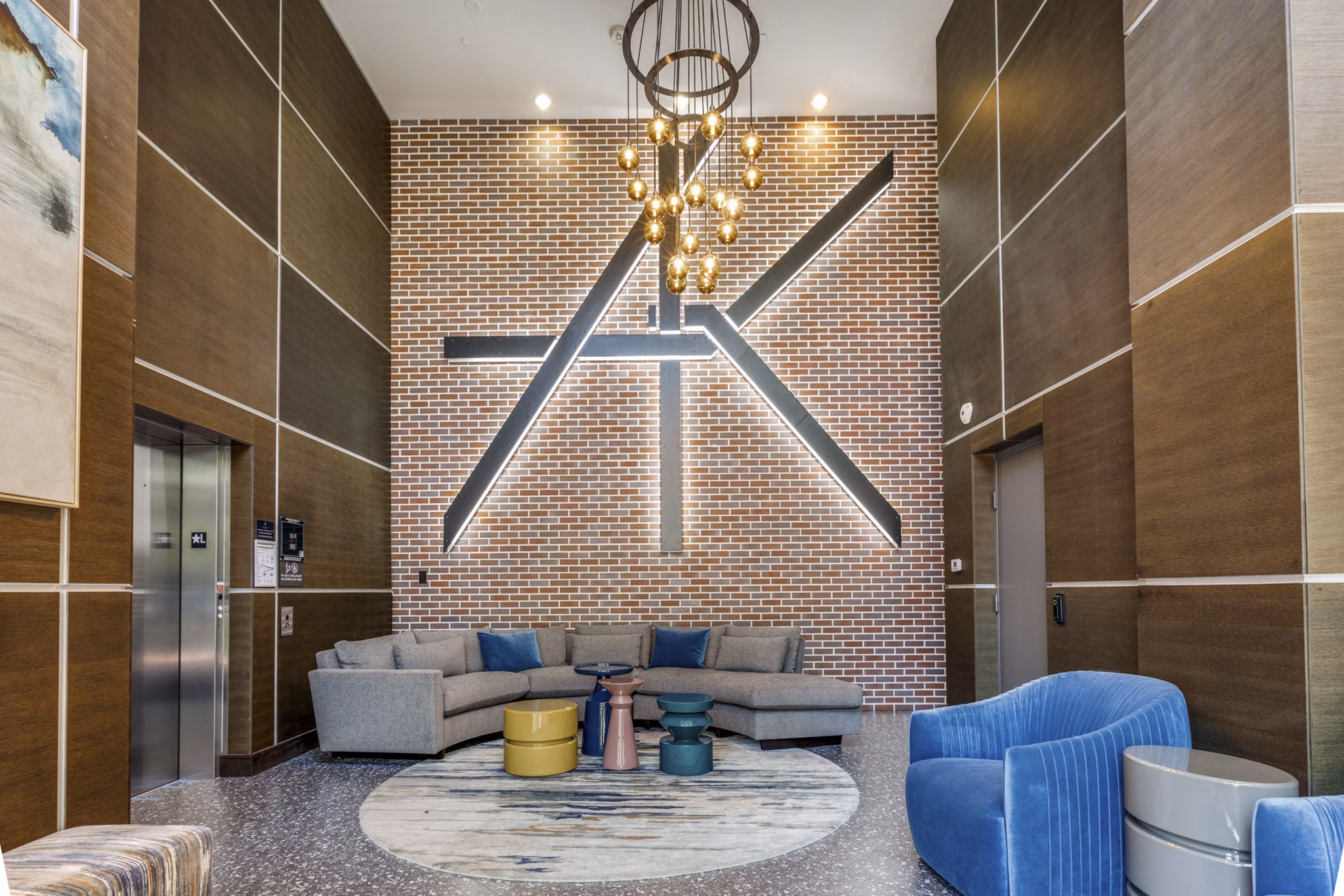 clubhouse at The Armstrong at Knox Apartments