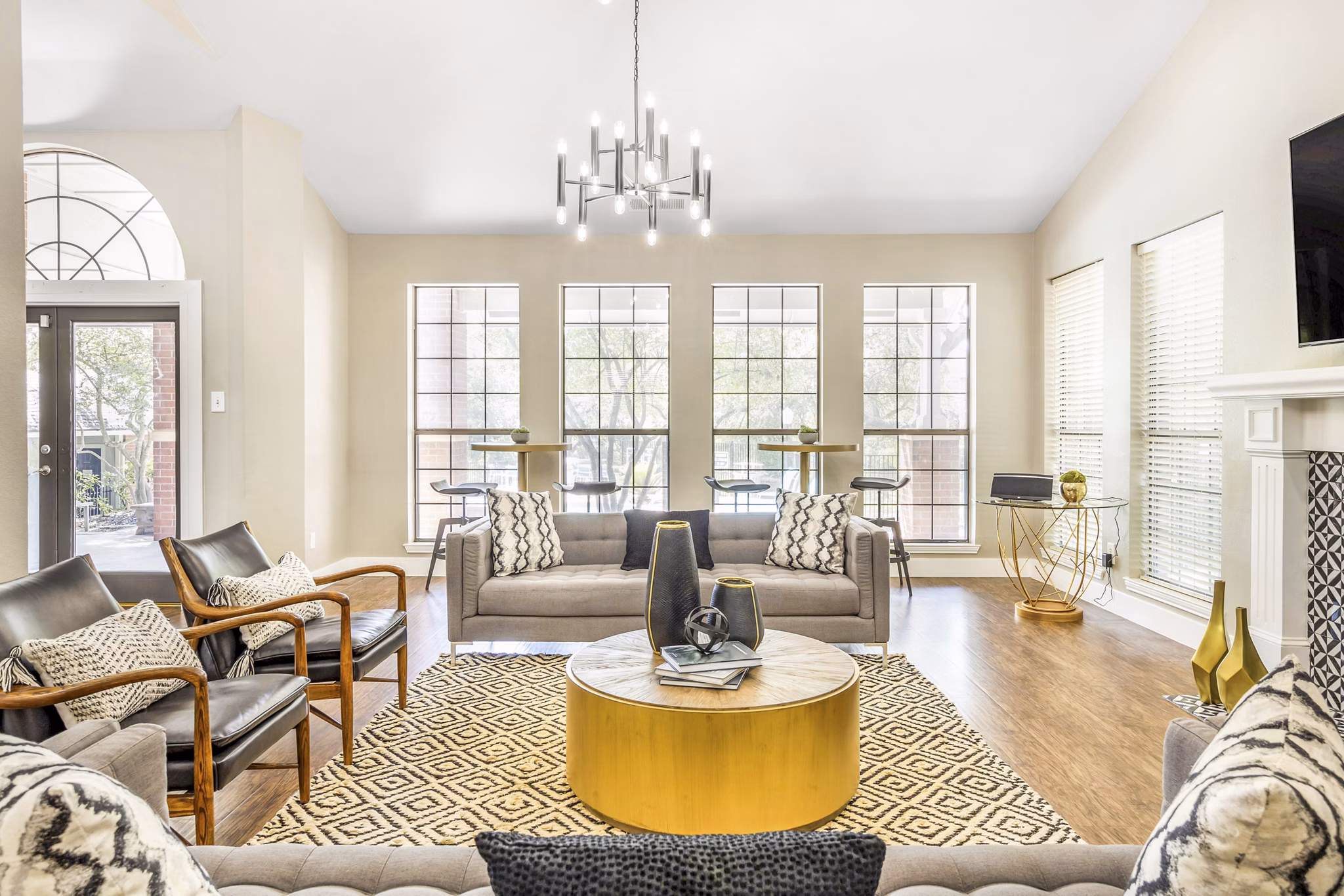 clubhouse at Foxwood Apartments