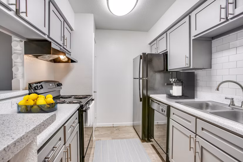 kitchen at Morningside Green Apartments
