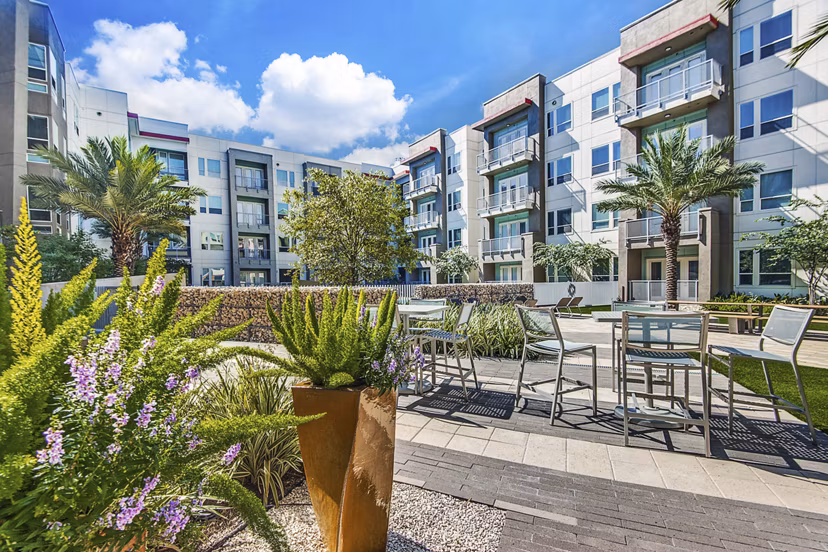 pool patio at The Pierpont Apartments
