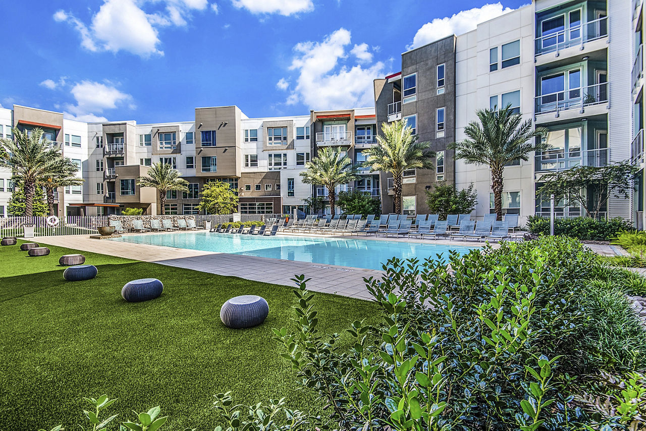 The Pierpont Spring Tx 2 of 9