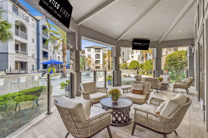 patio at Portico Kirby Apartments