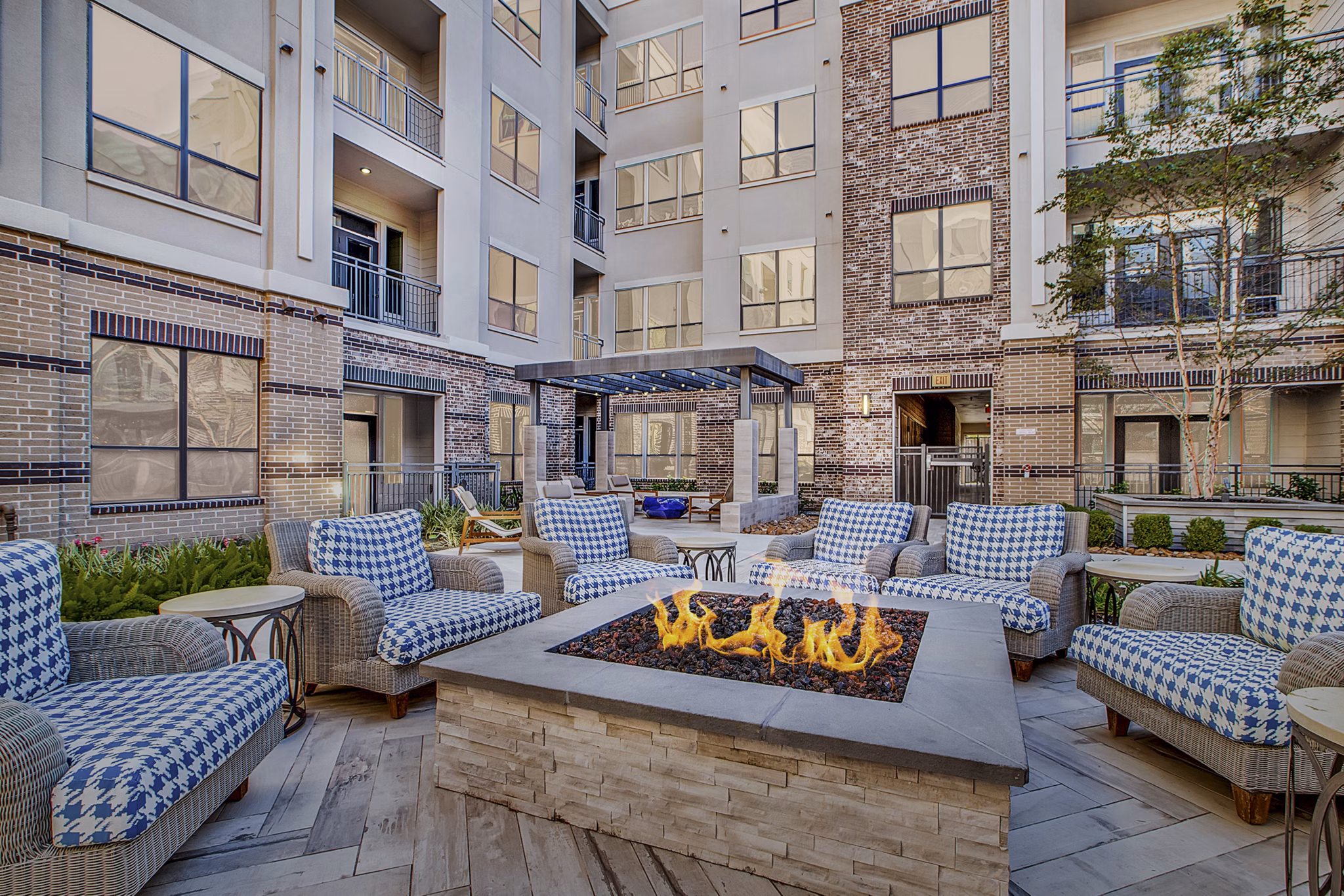 fire pit/patio at Sinclair Apartments