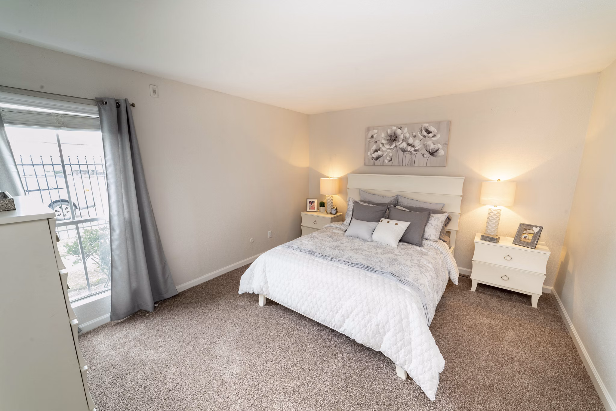 bedroom at Somerset Apartments