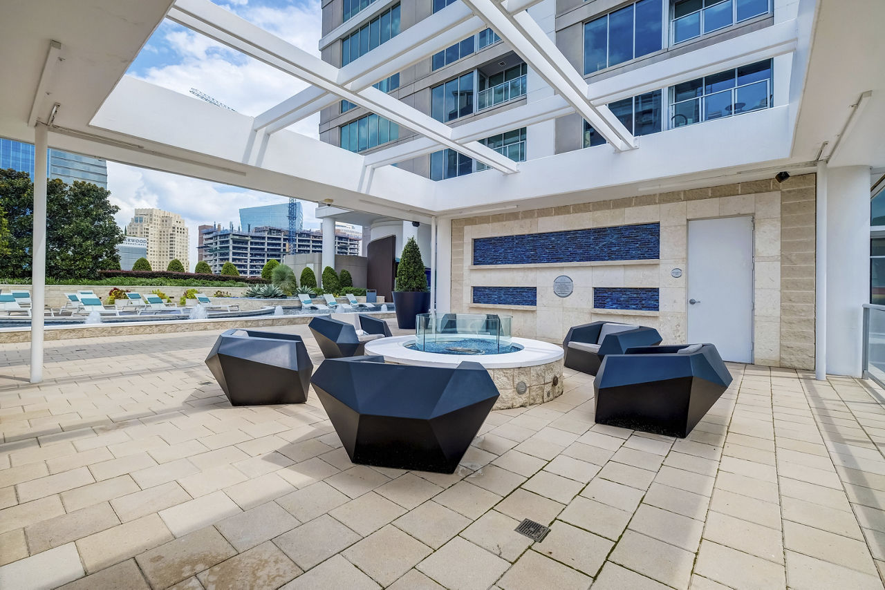 Roof deck at Cirque Residences (1 of 3)