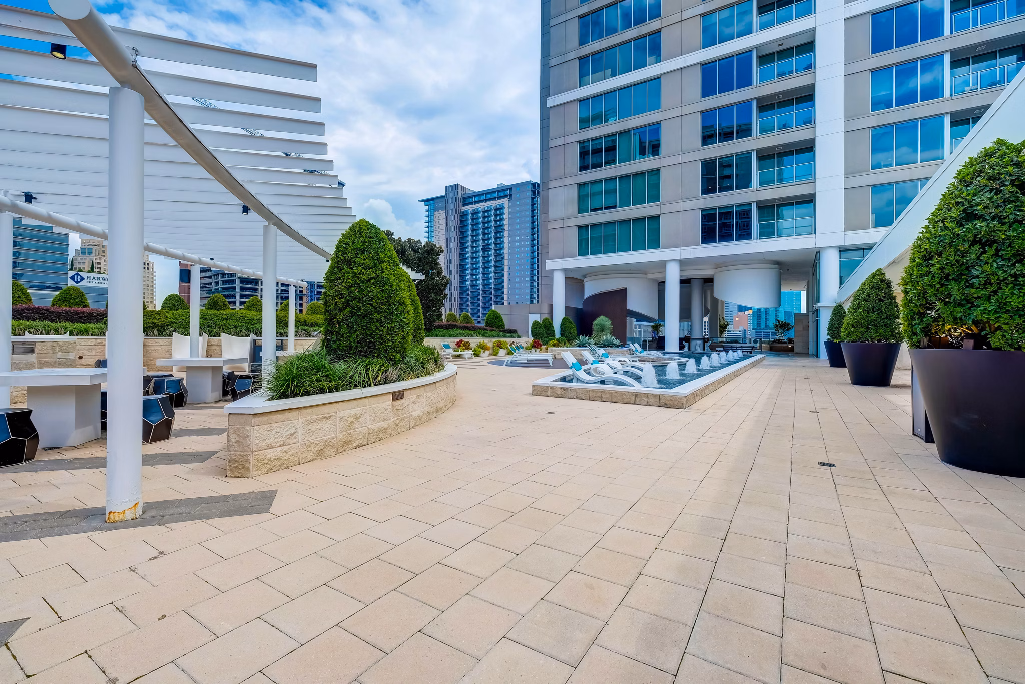 pool at Cirque Residences Apartments