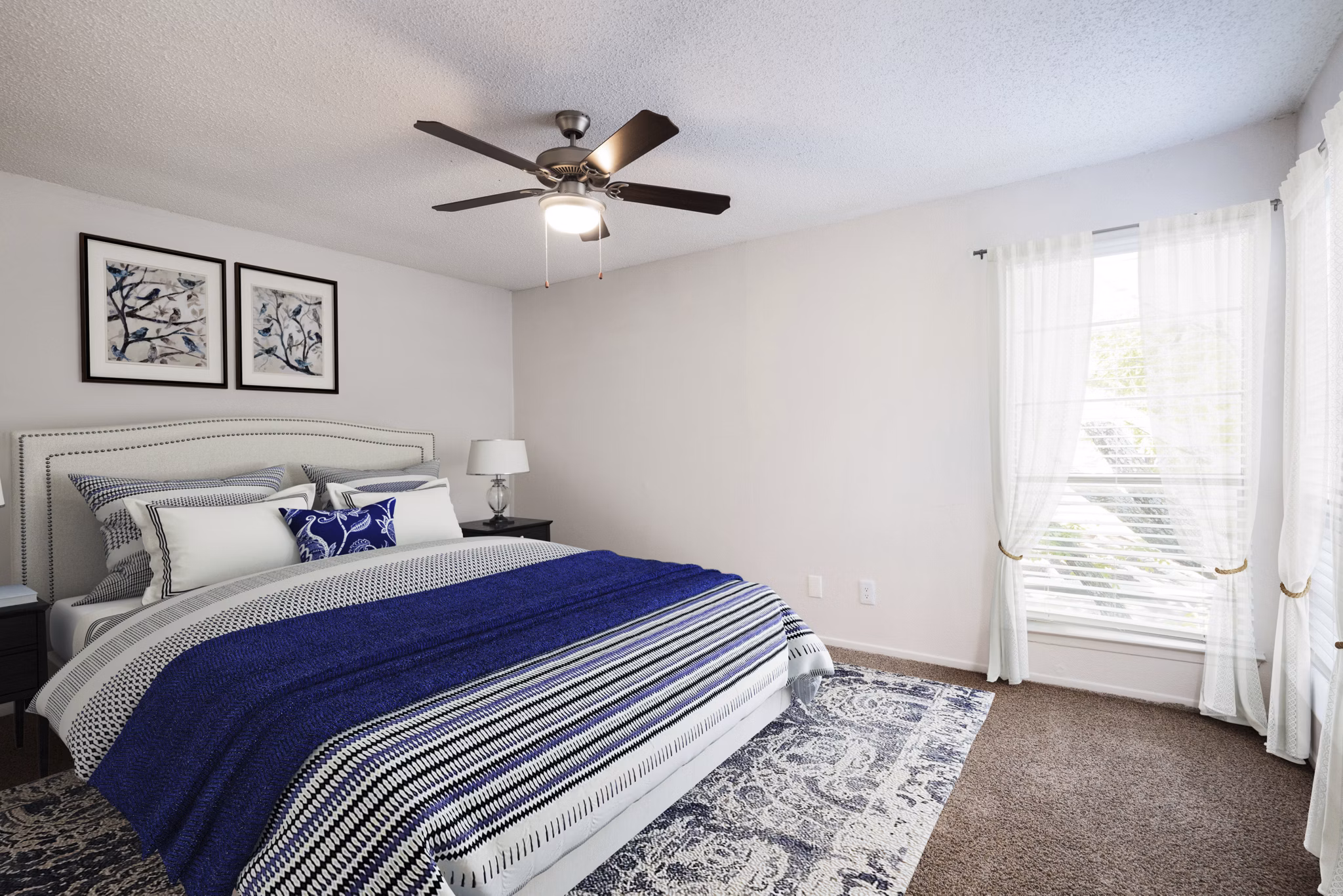bedroom at Hunters Glen Apartments
