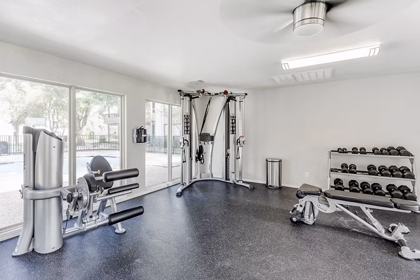 fitness center at Hunters Glen Apartments