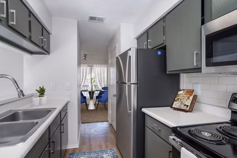 kitchen at Hunters Glen Apartments