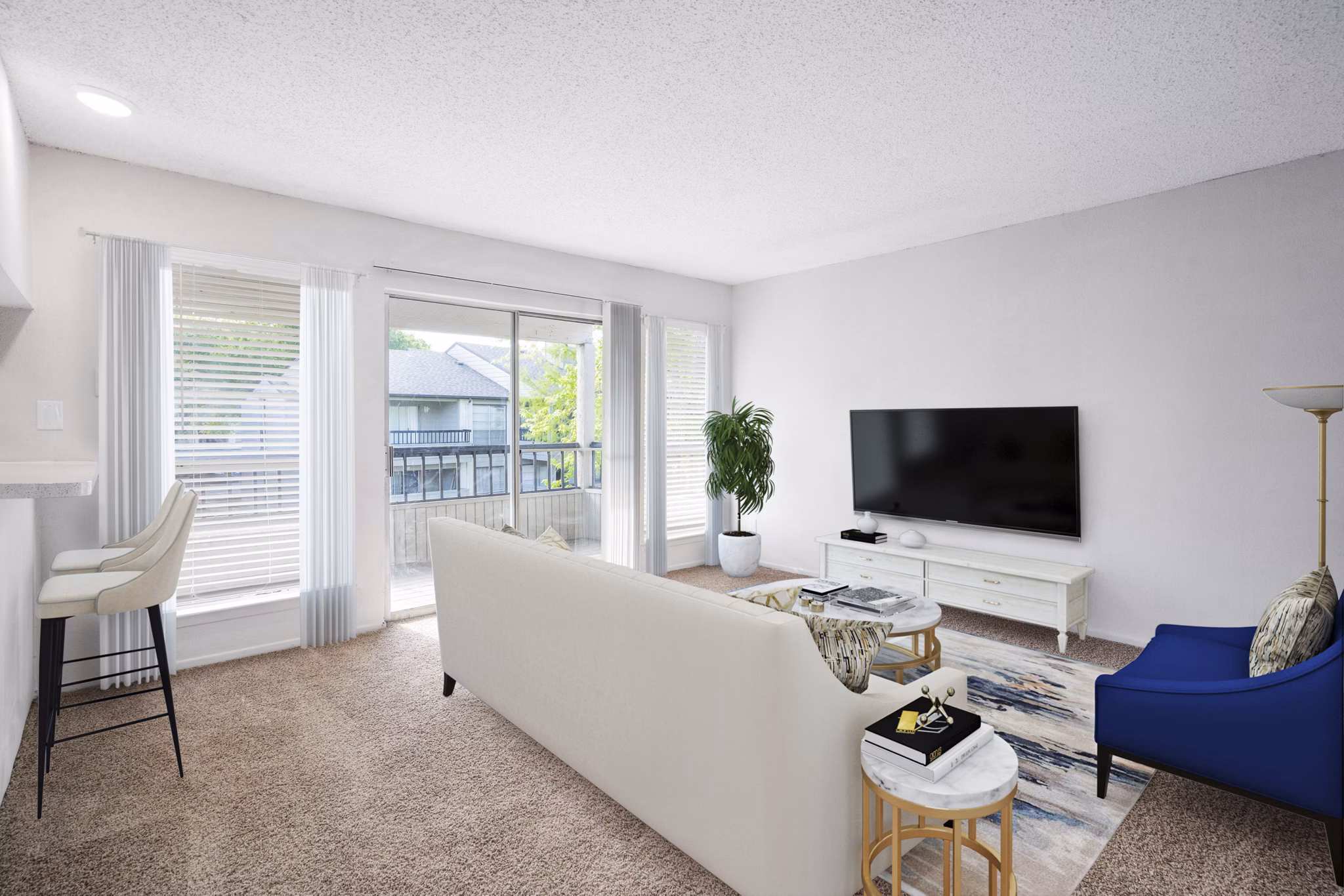 living room at Hunters Glen Apartments