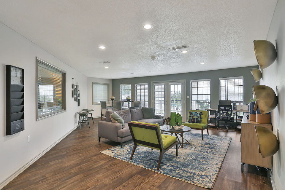 clubhouse at Lake Colony Apartments