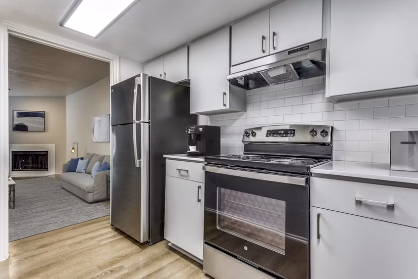 kitchen at Lake Colony Apartments