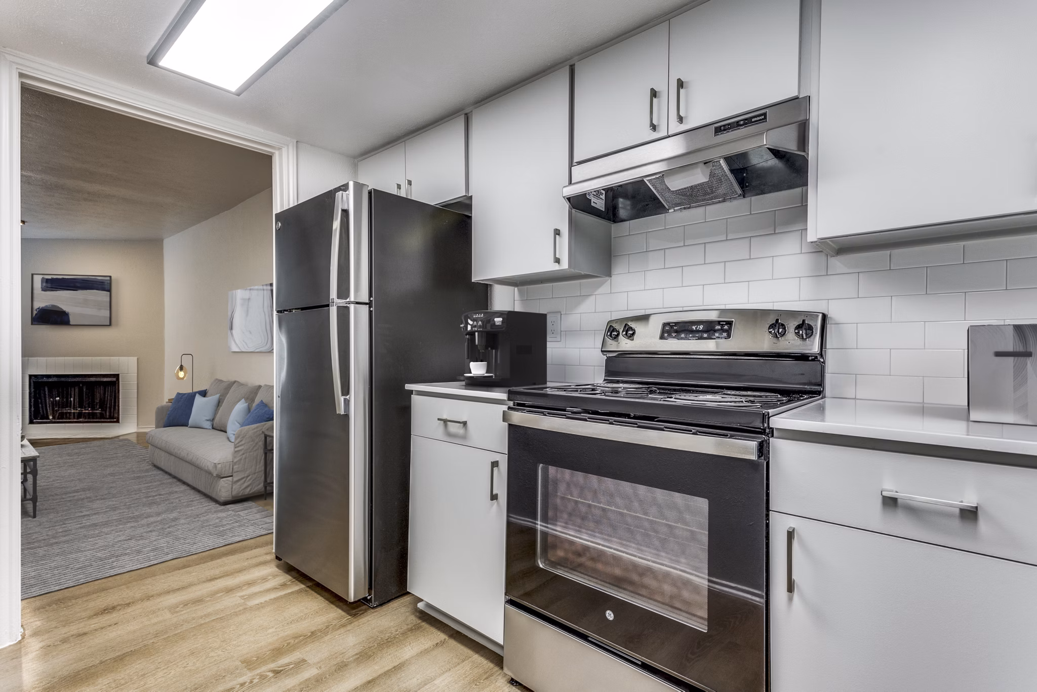 kitchen at Lake Colony Apartments