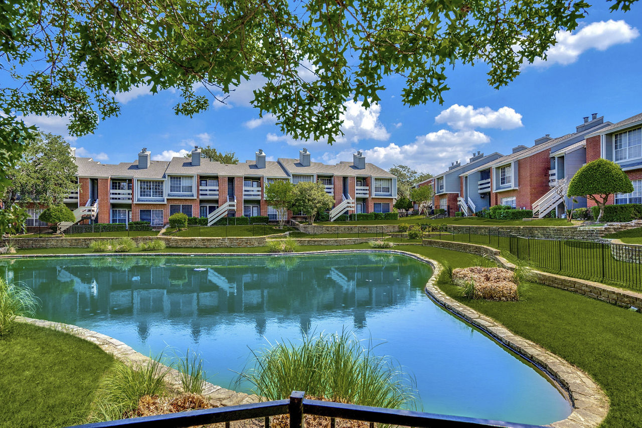 The Lochley Carrollton Tx 2 of 12
