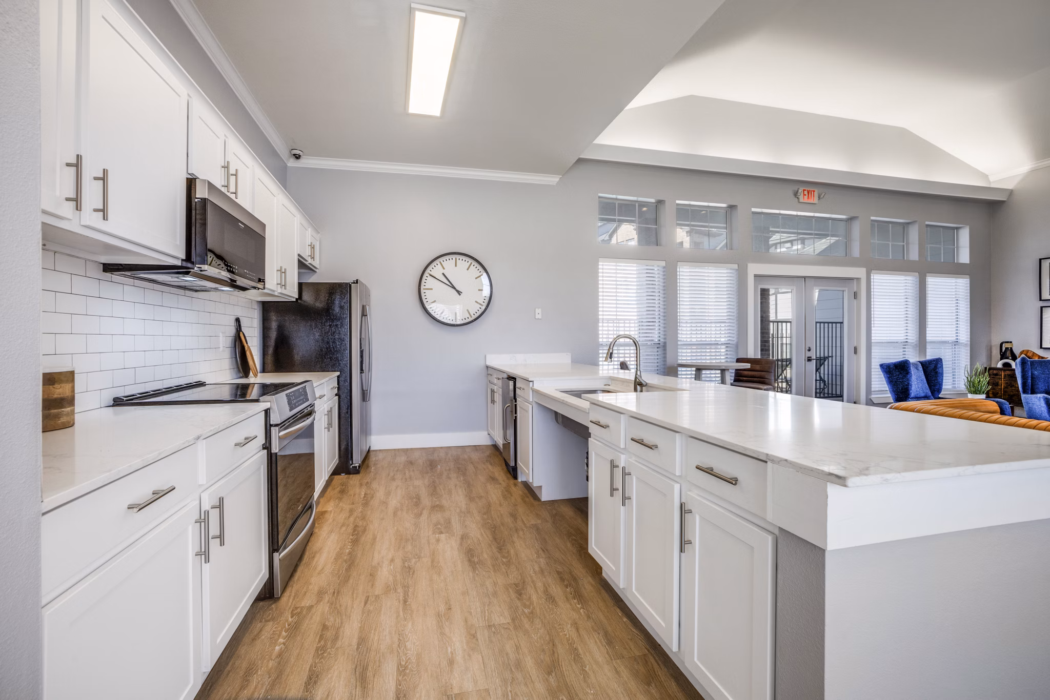 clubhouse at Mission Fairways Apartments