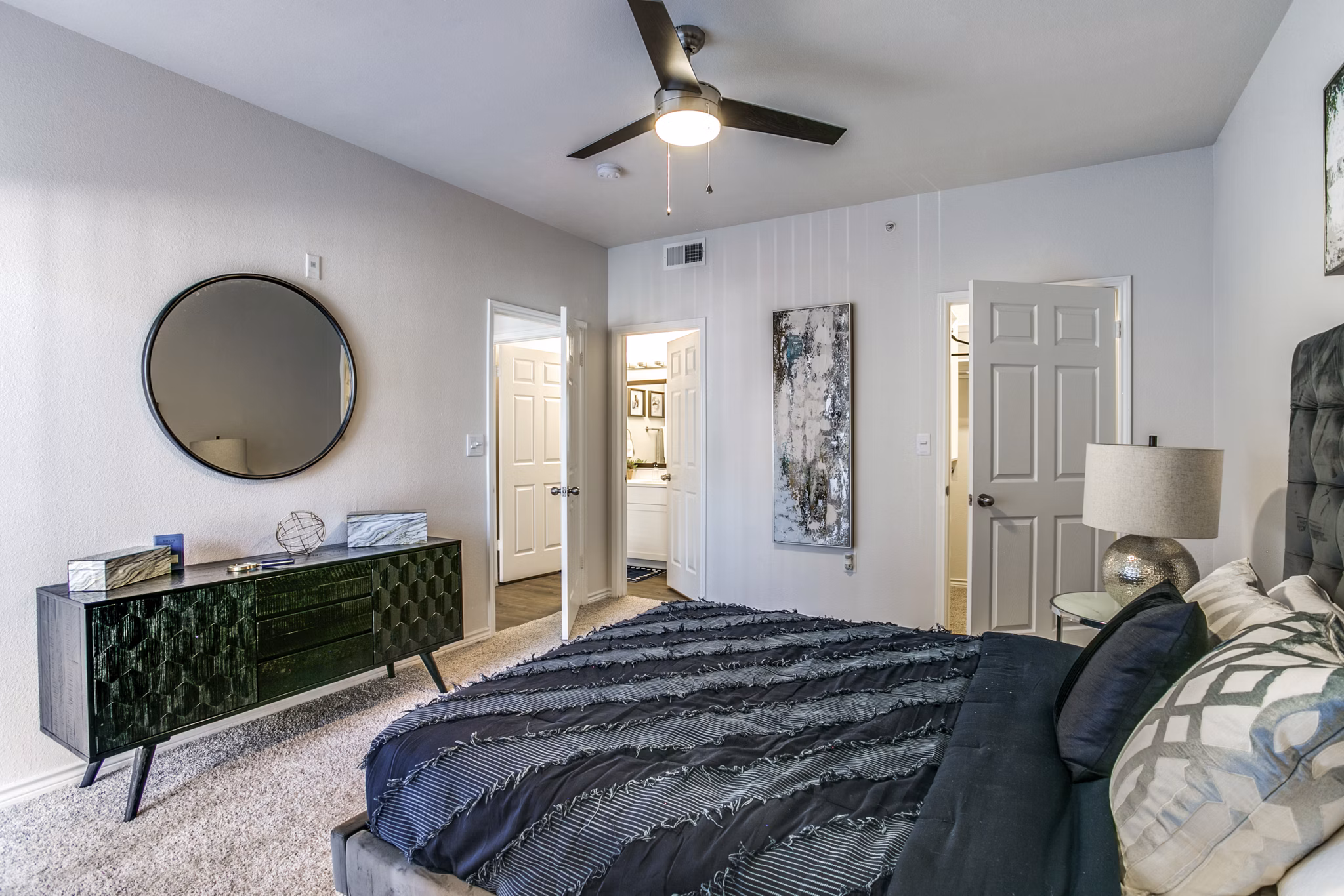 bedroom Saratoga Apartments