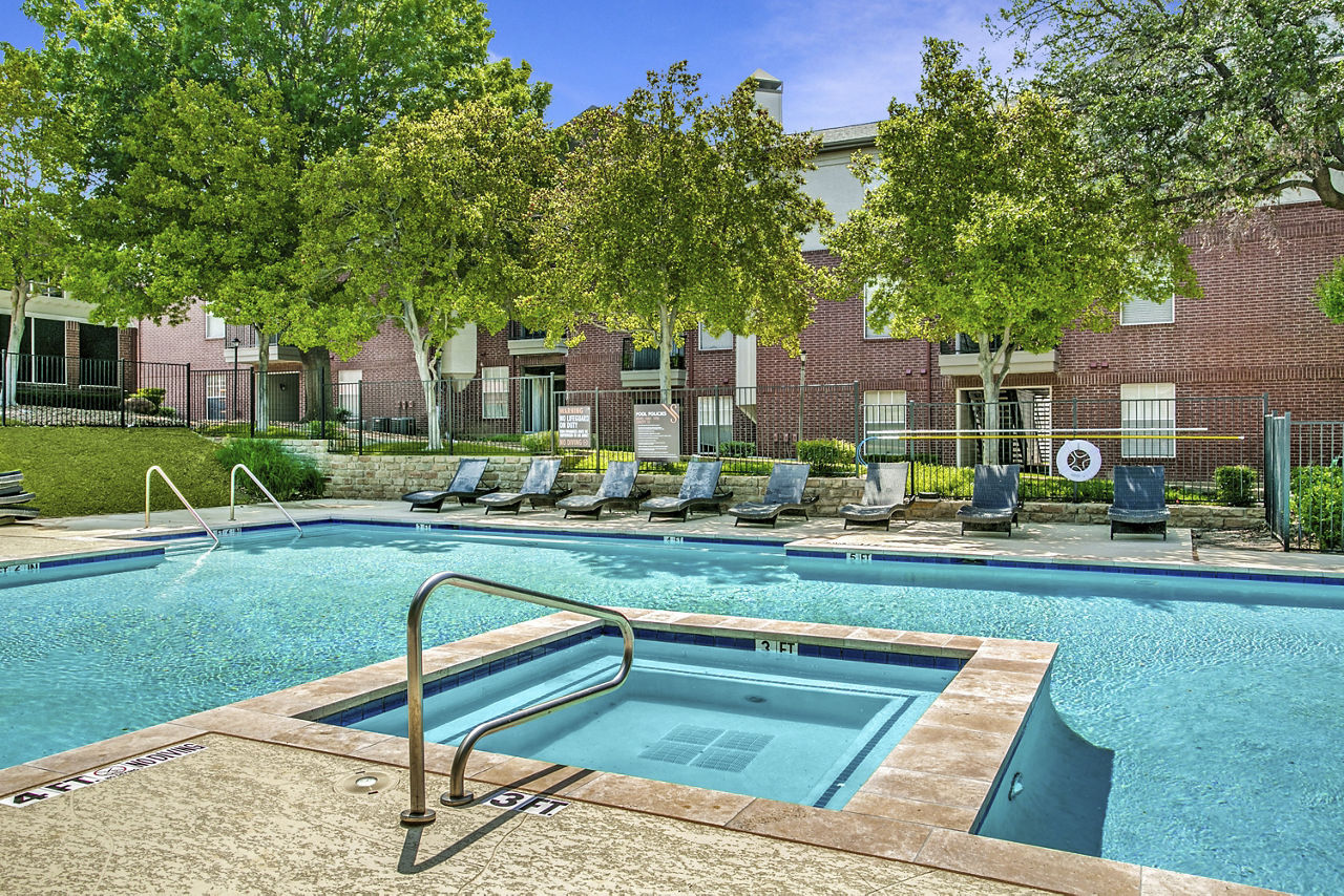 Saratoga Lewisville Tx 5 of 12