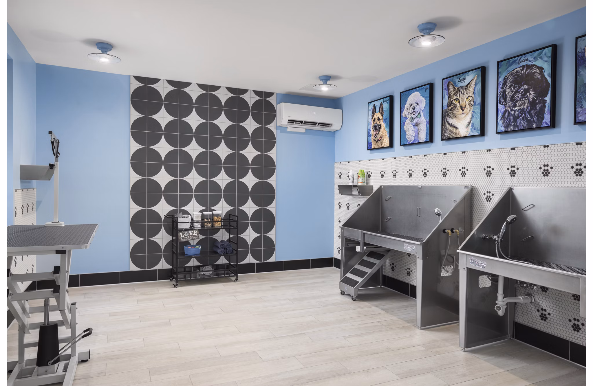 dog wash station at Azur Apartments 