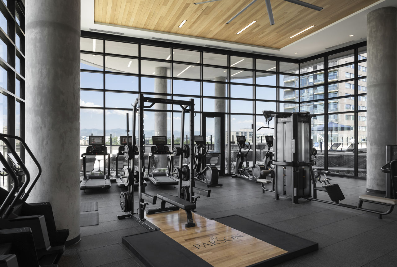 Gym at The Parson (1 of 2)
