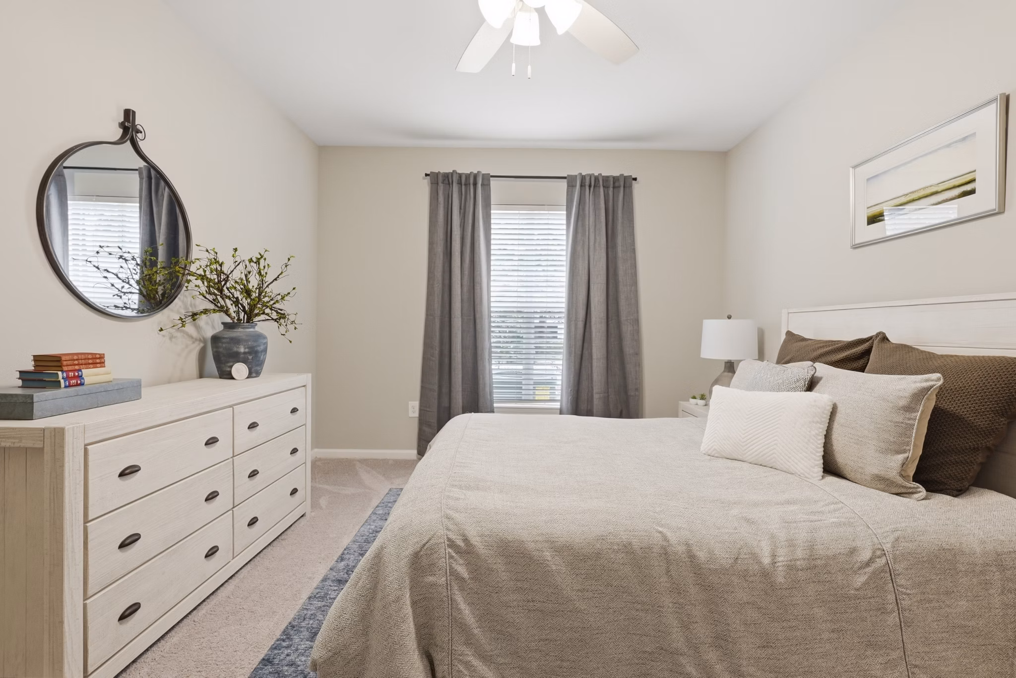 Bedroom at Avana Oakbrook Apartments
