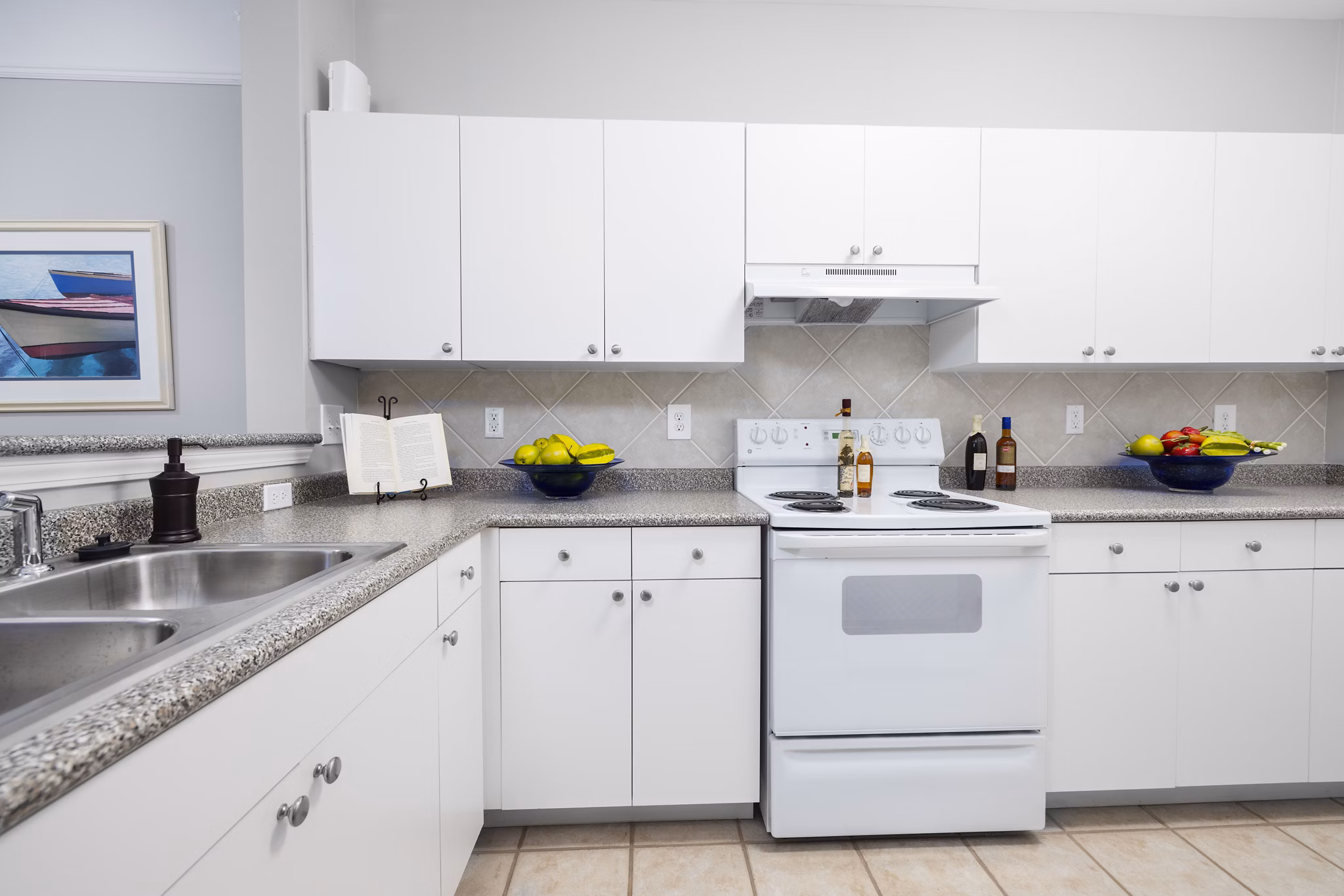 kitchen at Avana Oakbrook Apartments