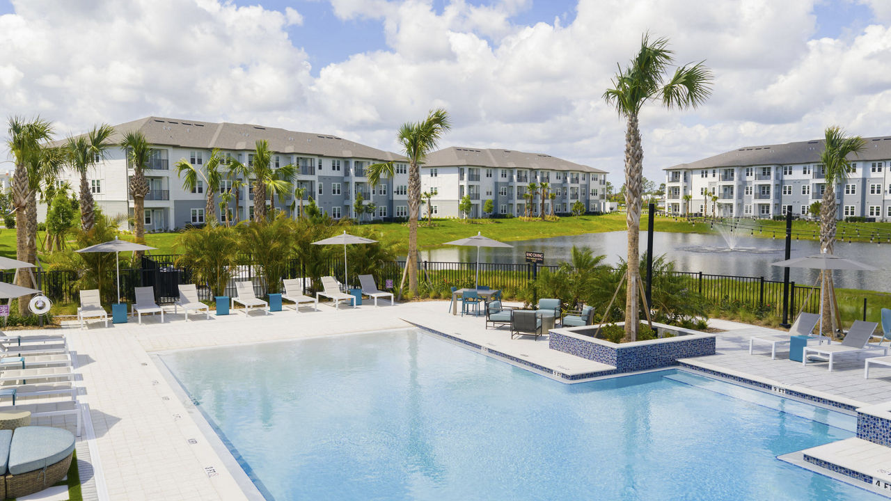 Pool at Selene Tomoka Village (5 of 8)