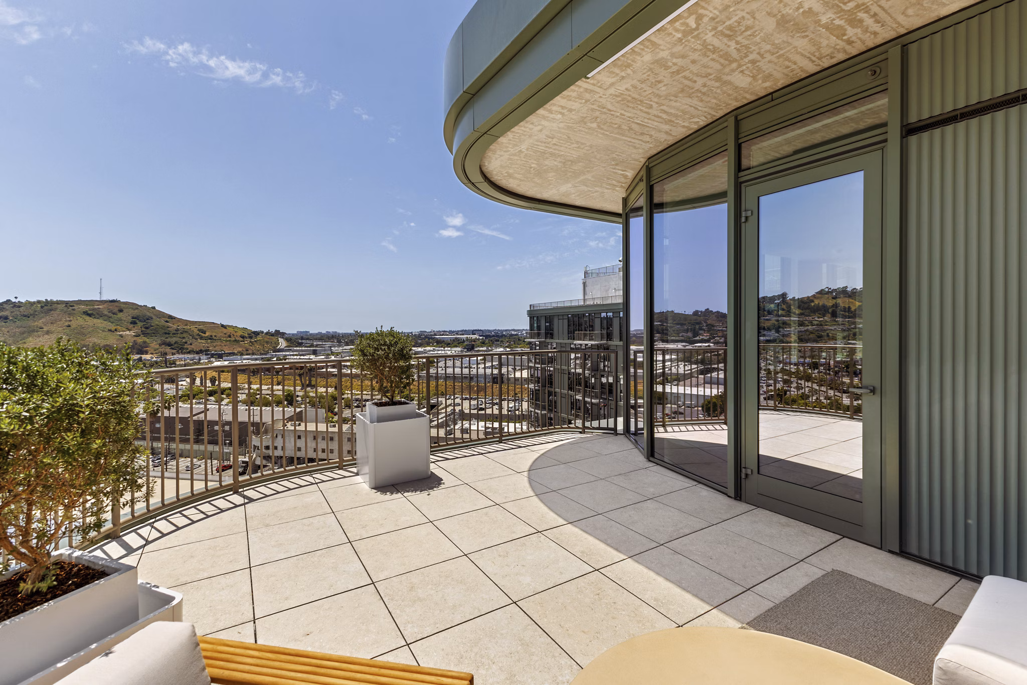 grill area at Habitat Residences Apartments