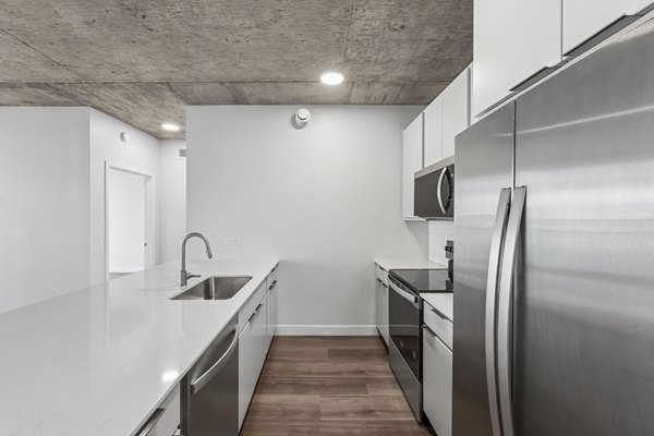 Kitchen at The Lakeview at 333 Apartments