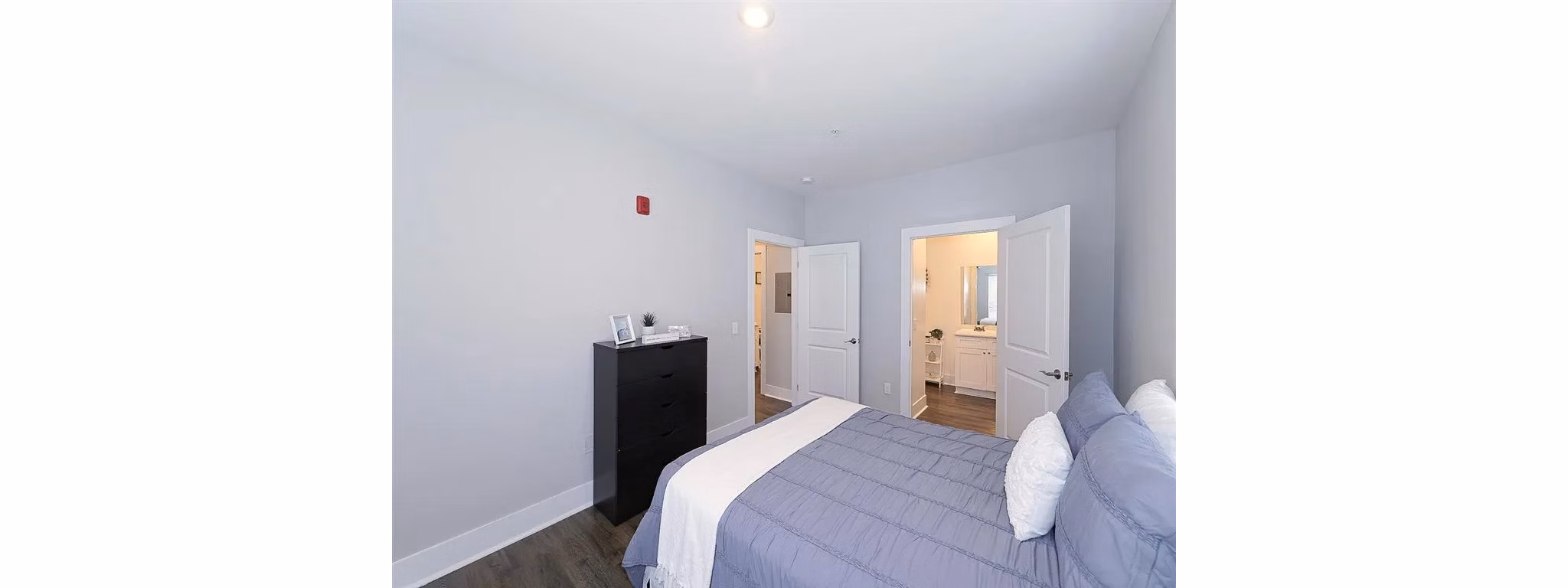 bedroom at Pointe Grand Savannah Apartments