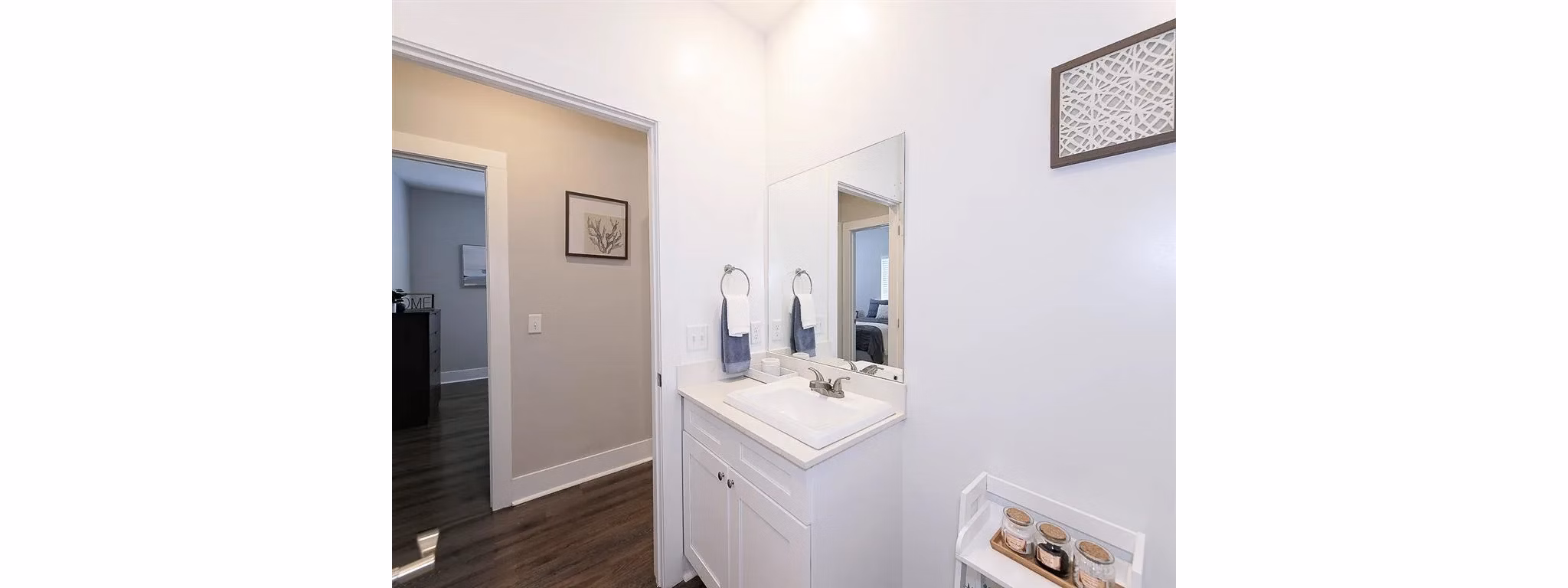 bathroom at Pointe Grand Savannah Apartments