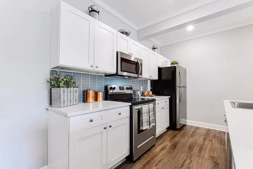 kitchen at Pointe Grand Savannah Apartments