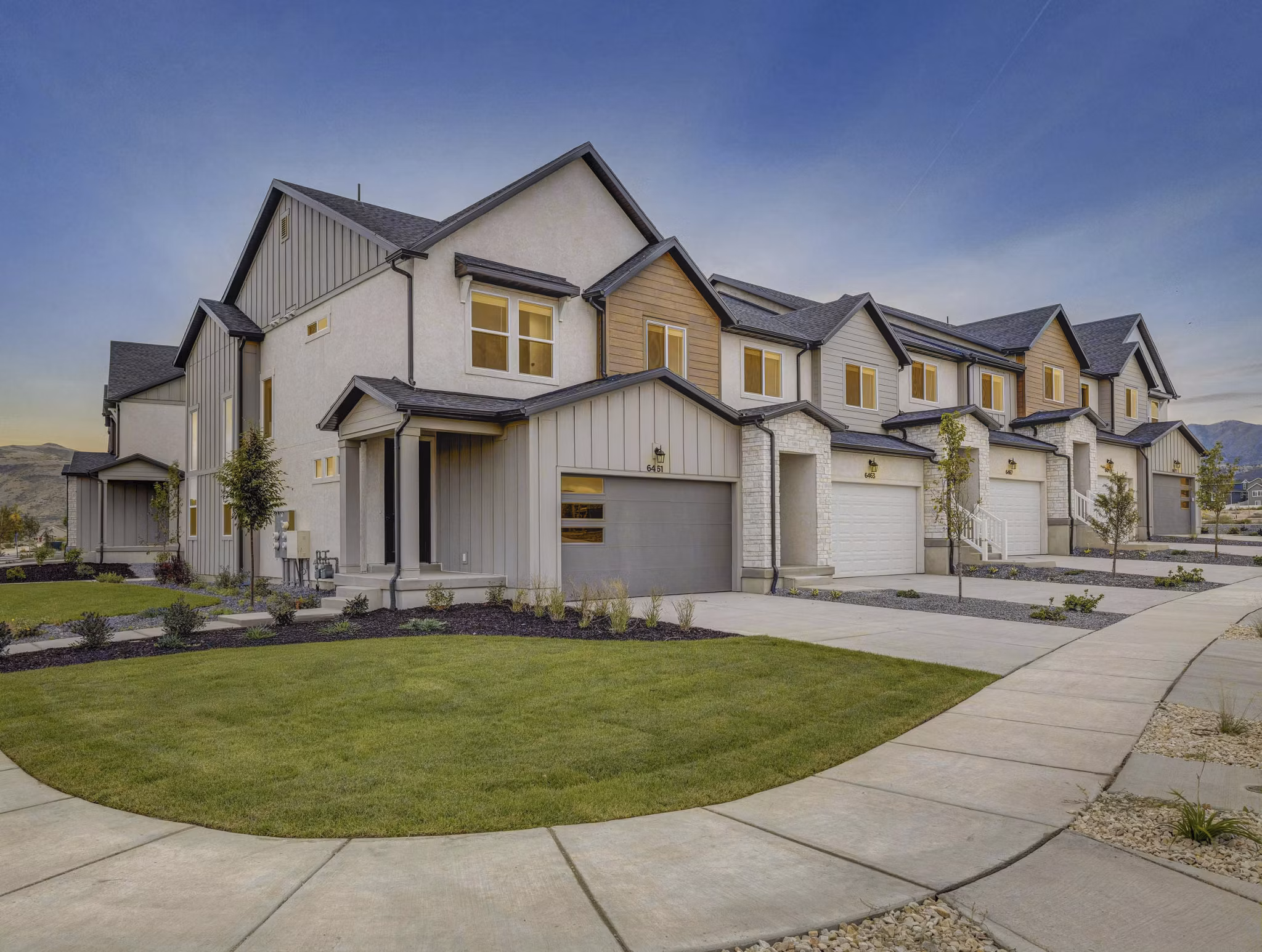 Property images of The Towns at Mount Rainier