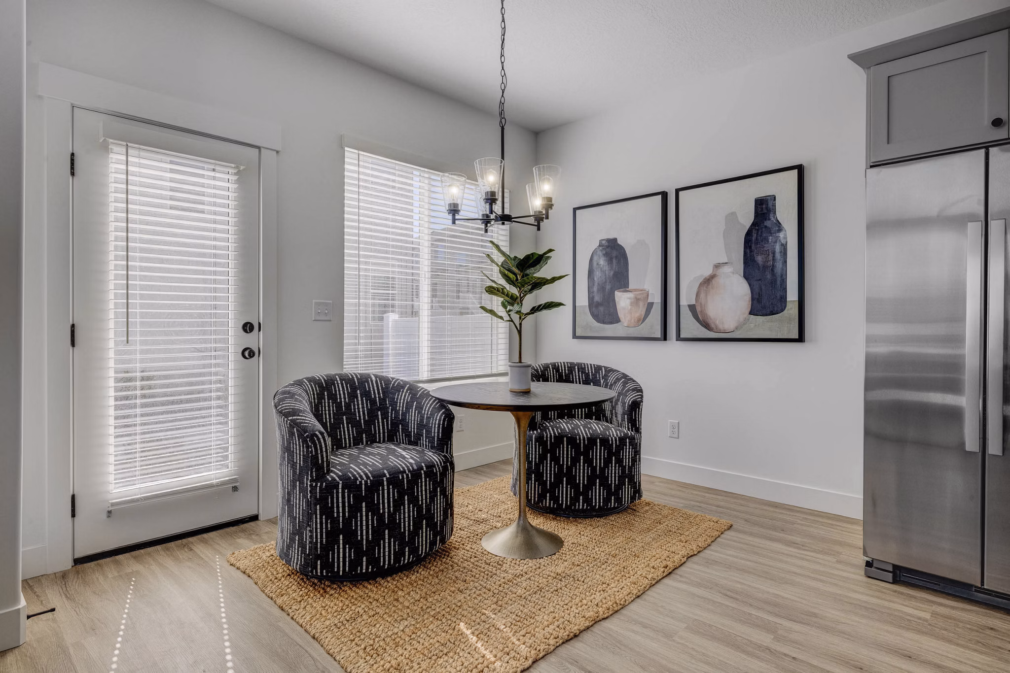 living room at Mt. Rainier Apartments