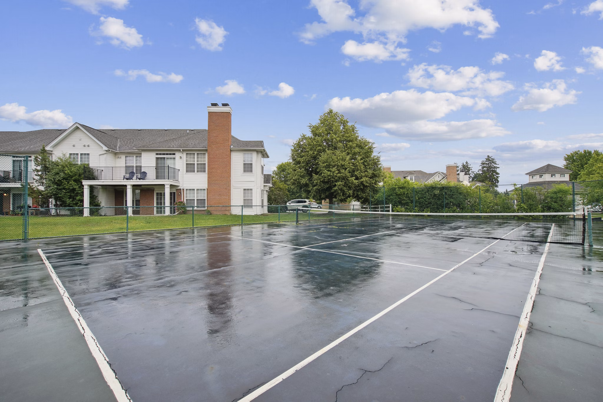 sport court at The Chapman Apartments