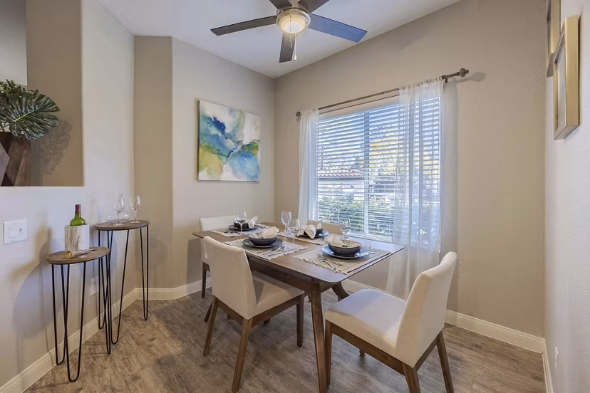 dining room at The Avondale Apartments