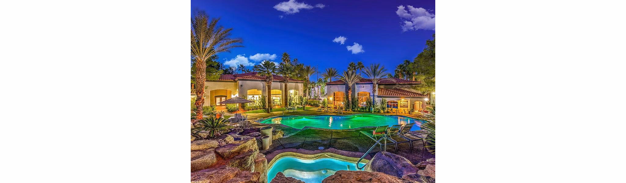 pool at The Avondale Apartments