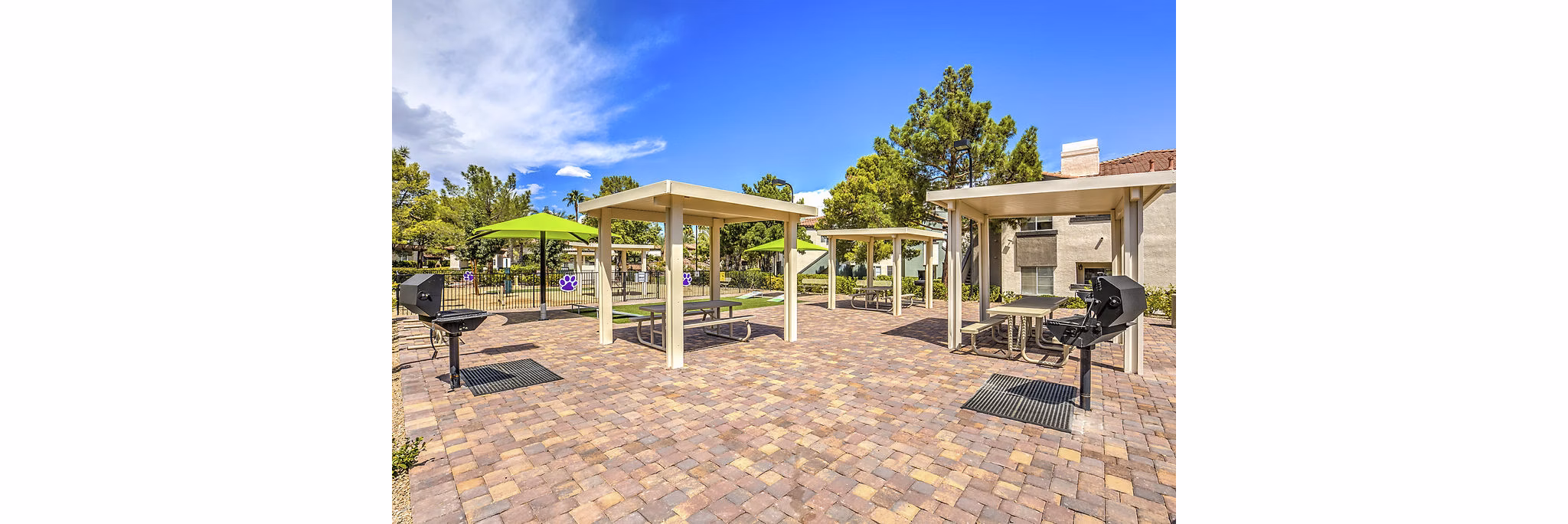 grill area at The Avondale Apartments