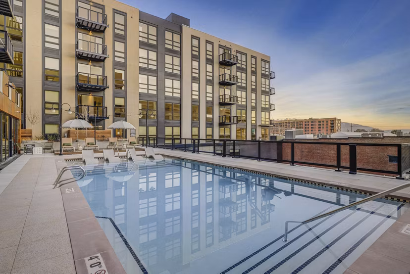 pool at Journeyman Apartments 