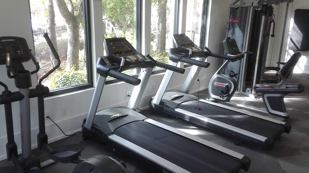 Gym at Stone Brook (3 of 5)
