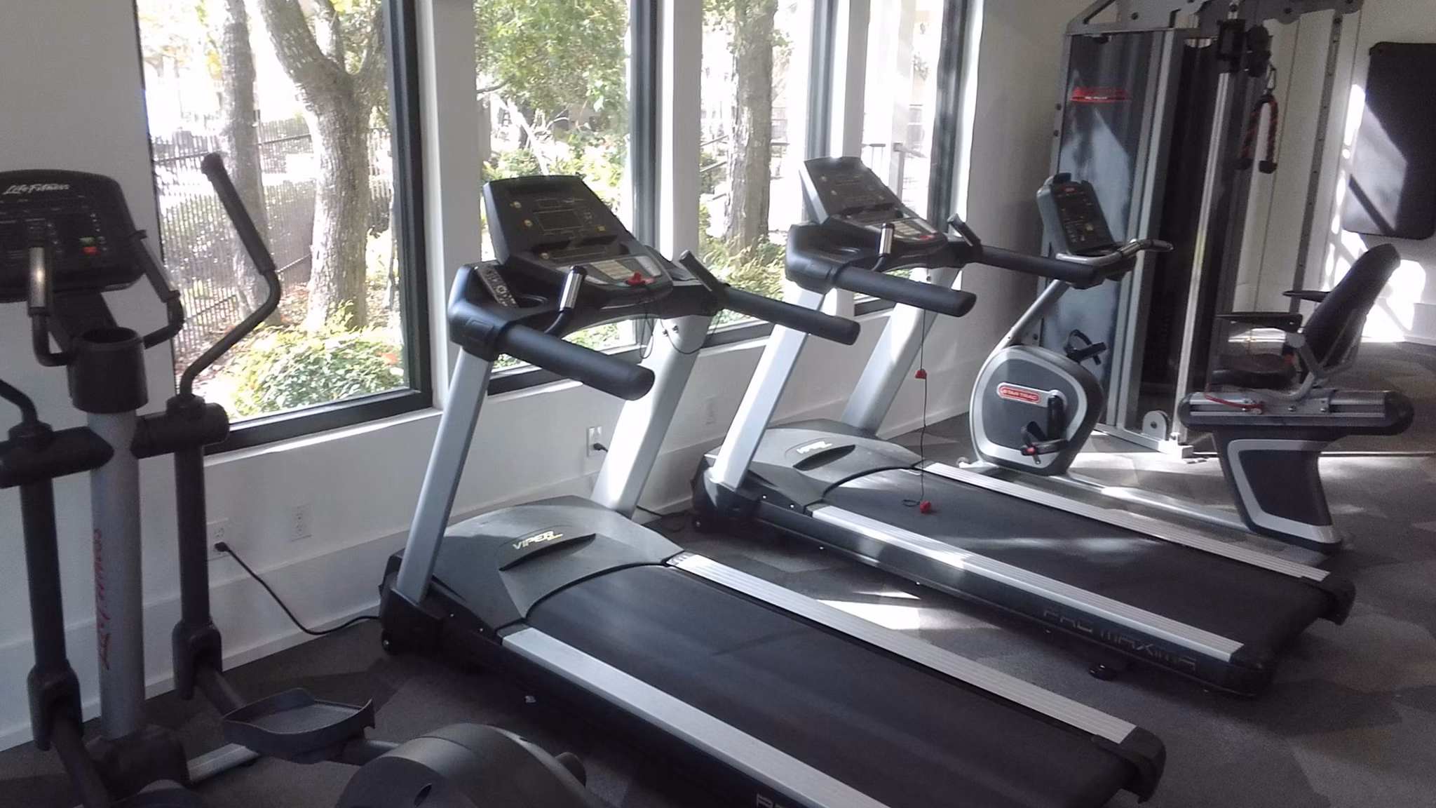 fitness center at Stone Brook Apartments