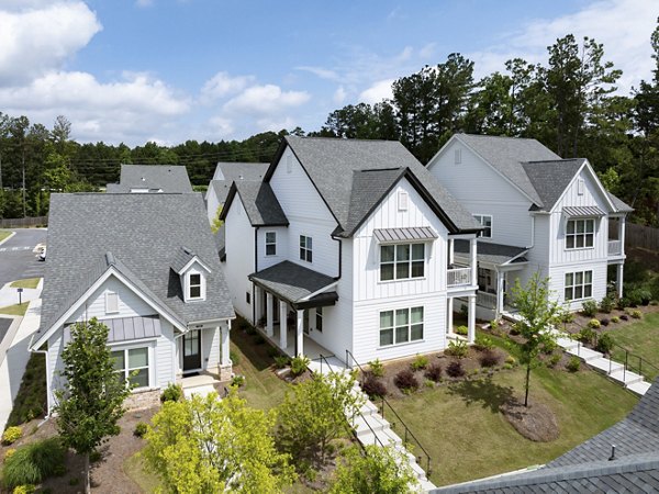 exterior at Hayloft Suwanee Apartments 