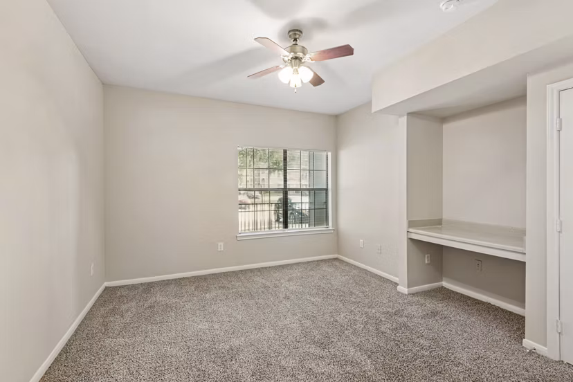 bedroom at Lakeshore Villas ApaApartments