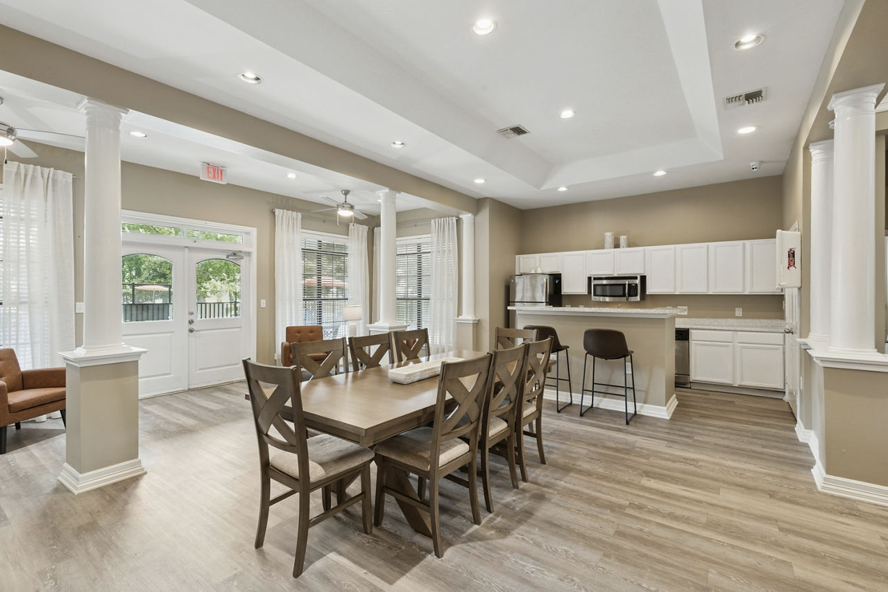 Lakeshore Villas Humble Tx 4 of 12