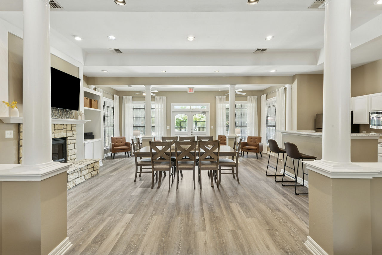 Lakeshore Villas Humble Tx 5 of 12