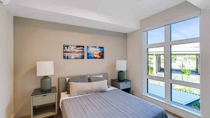 bedroom at Heartwood Apartments