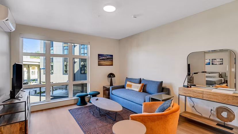 living room at Heartwood Apartments