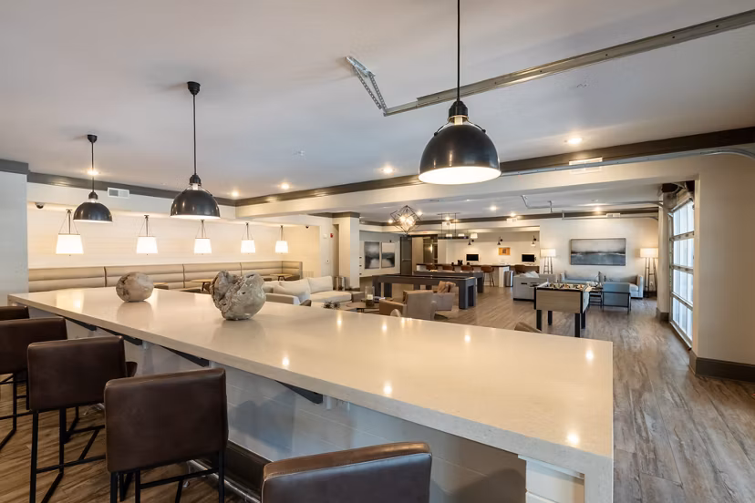 clubhouse at Amberleigh South Apartments