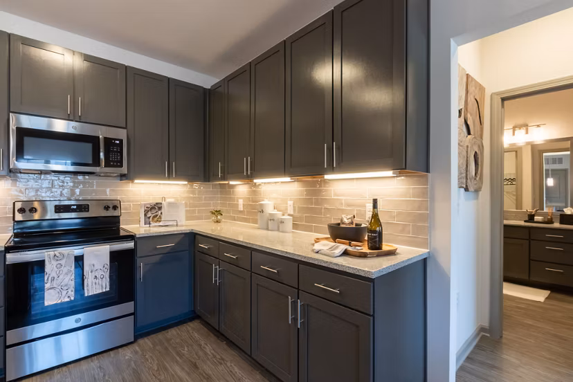 kitchen at Amberleigh South Apartments
